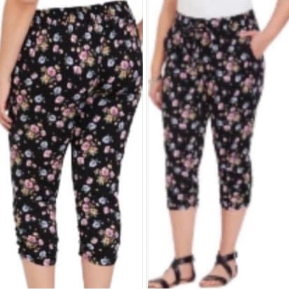 EUC Torrid Cropped Floral Challis Drawstring Joggers in Black Plus Size 3X - Picture 5 of 7